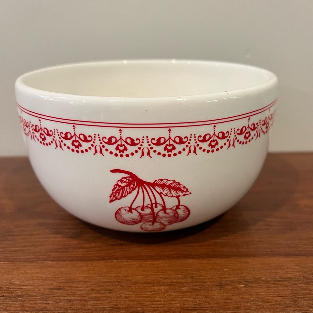 Cherry bowl white with cherries and red design